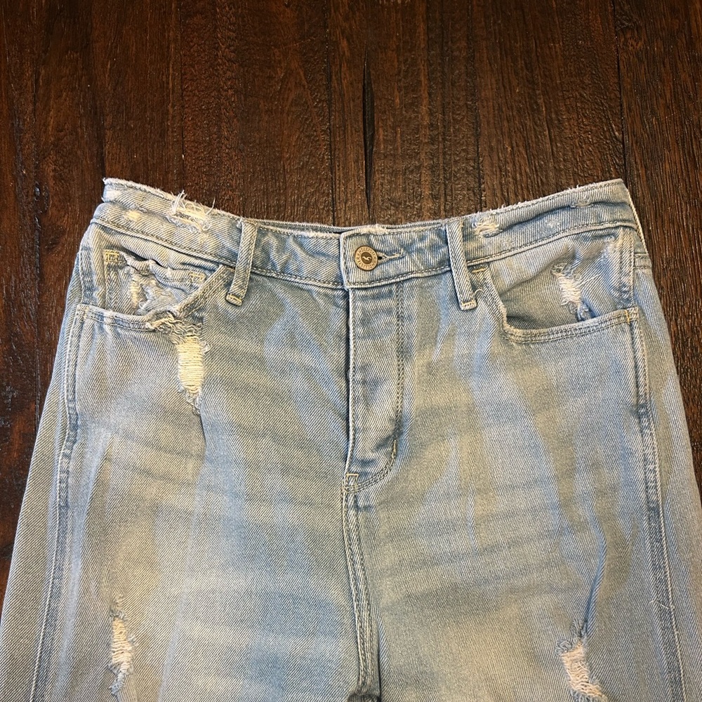 Hollister Boyfriend Light Blue Vintage Stretch Jeans - Picture 6 of 8